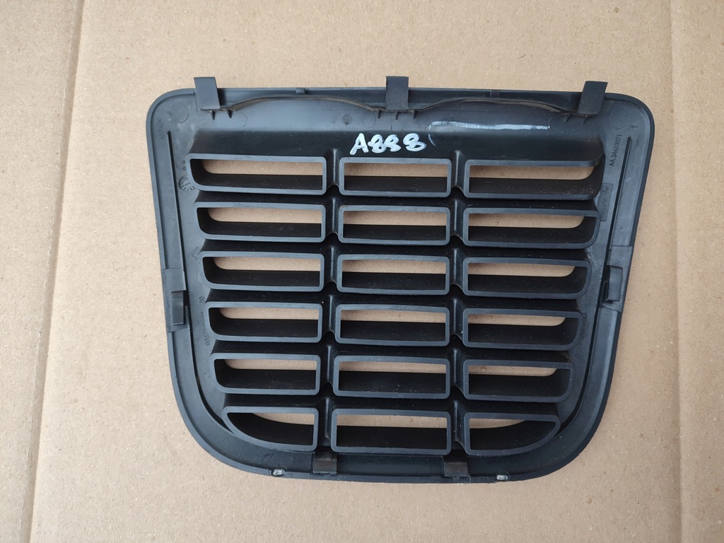 фото №4, Решітка захист заглушка багажника citroen ds3 оригінал