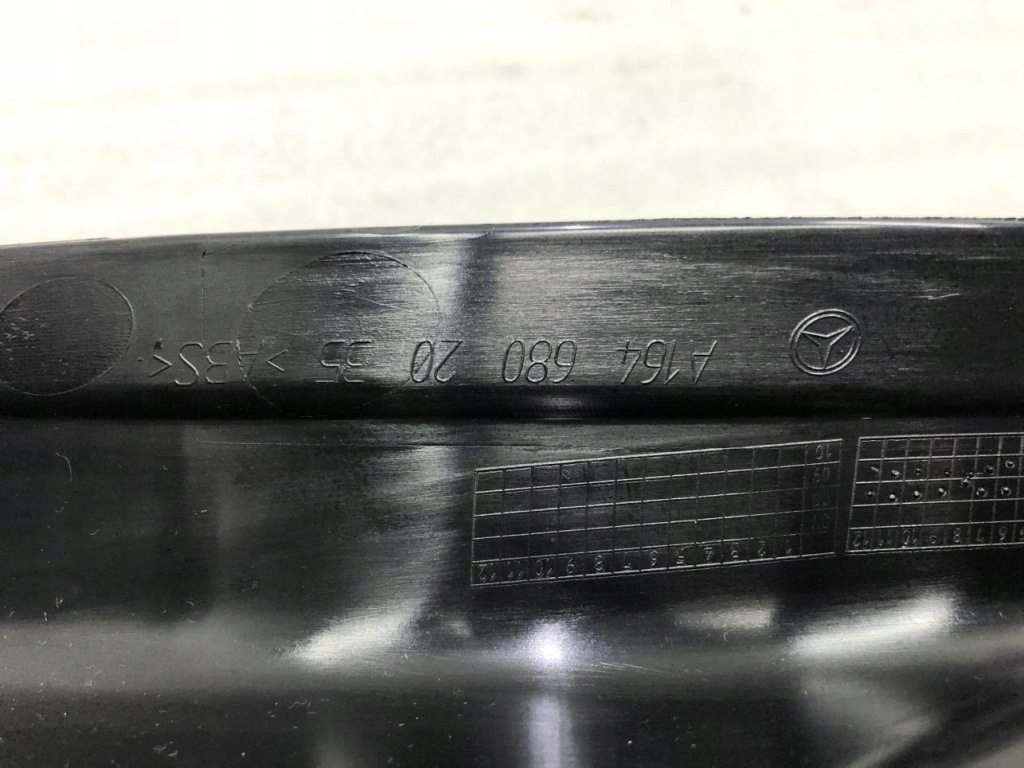 Обшивка стойка правое mercedes w164 a1646802035 Киев