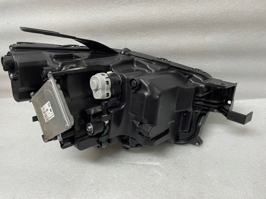 Фара ліва передня mazda cx30 cx-30 full led 14 pin ліва перед Ціна