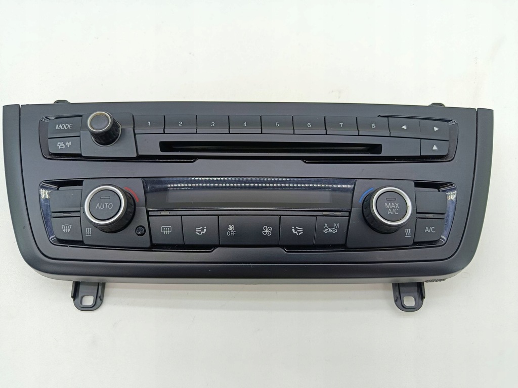 фото №1, Bmw 3 f30 f31 панель кондиционера радио 9226784