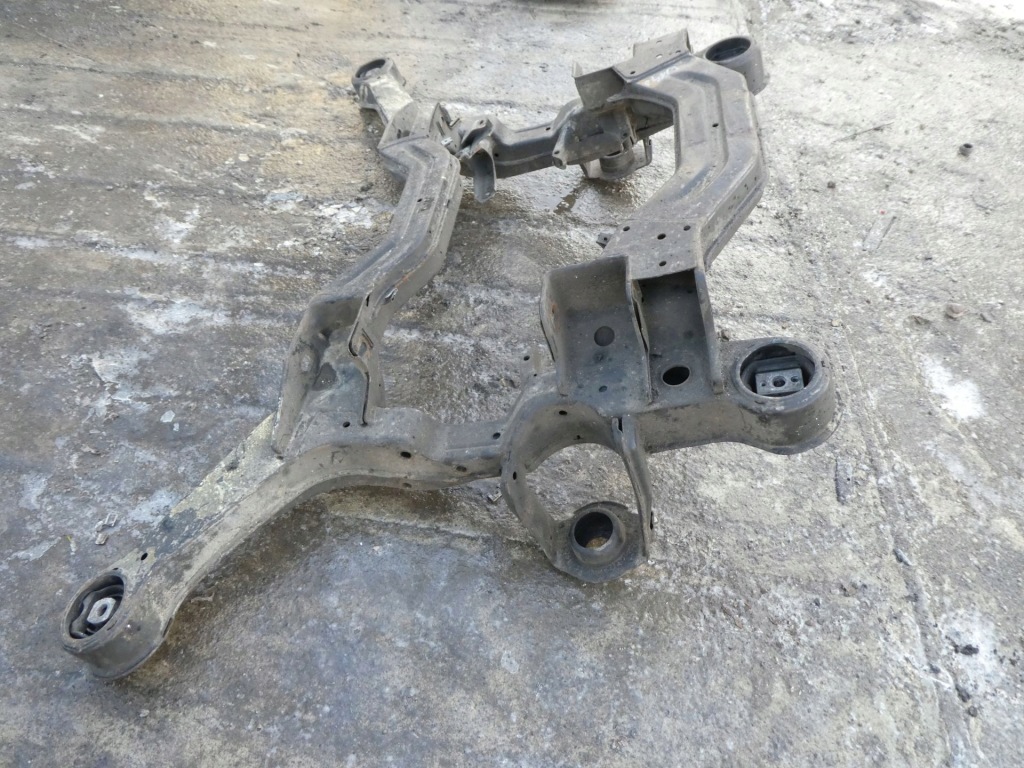 фото №4, Балка подвеска подрамник подрамник mercedes w140