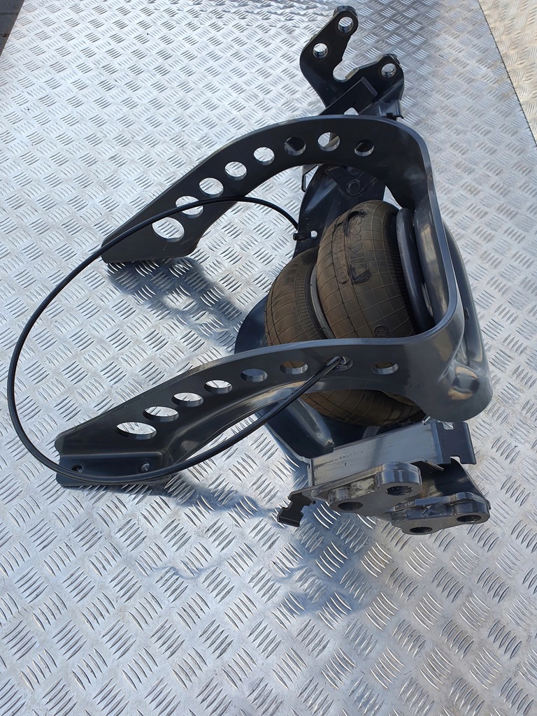 фото №4, Подушка osi подвешенной с креплениями scania r s