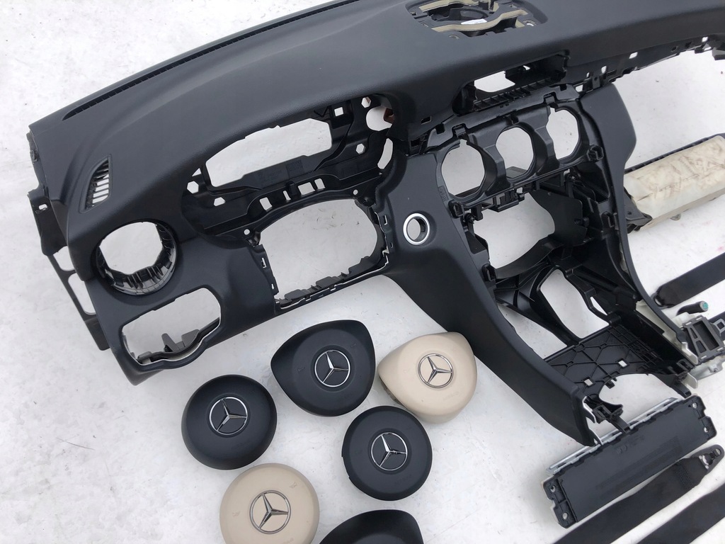 фото №5, Mercedes w205 c панель приладів панель приладів консоль подушки безпеки ремені