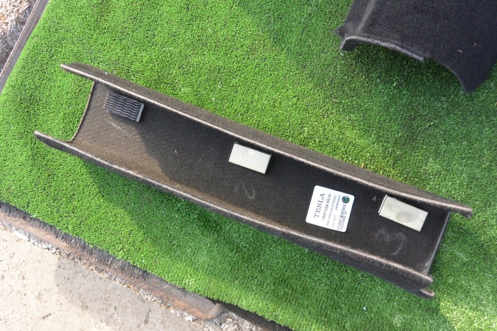 Защита заглушка багажника комплект  tesla model s 12-16 Доставка