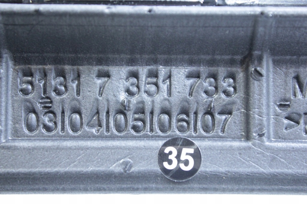 Молдинг накладка рамы стекло лобовое перед верх чёрный блеск mini r59 r58 Оригинал