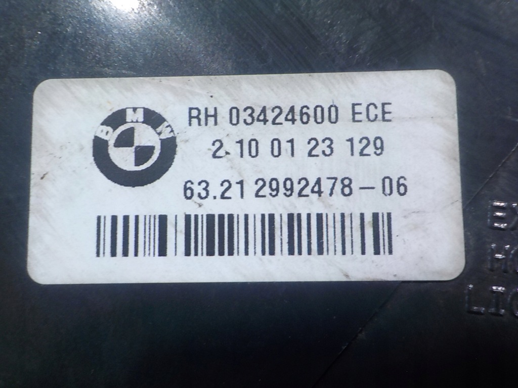 Bmw x1 e84 2.0d 10r 5d лампа права задній 03424600 Зі Шроту