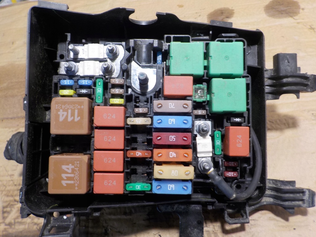 фото №5, Коробка предохранителей toyota proace city 1.5bluehdi 102km 9804848580