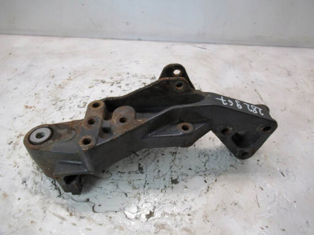 фото №3, Кронштейн кронштейн рессора перед левая volvo fh