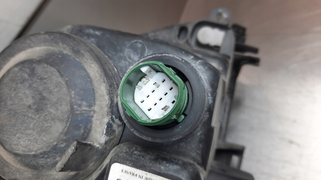 фото №16, Фара левый 30698825 volvo s60 lift 04-09r