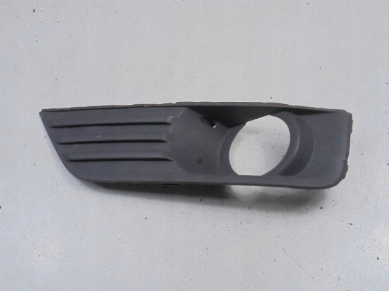 Ford focus mk2 решітка бампера перед ліва правий Зі Шроту