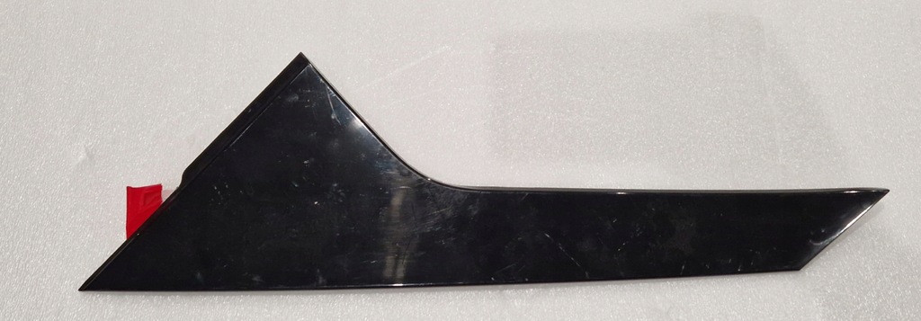 фото №1, Молдинг дверь левый задняя hyundai ioniq 5 v 83271-gi010