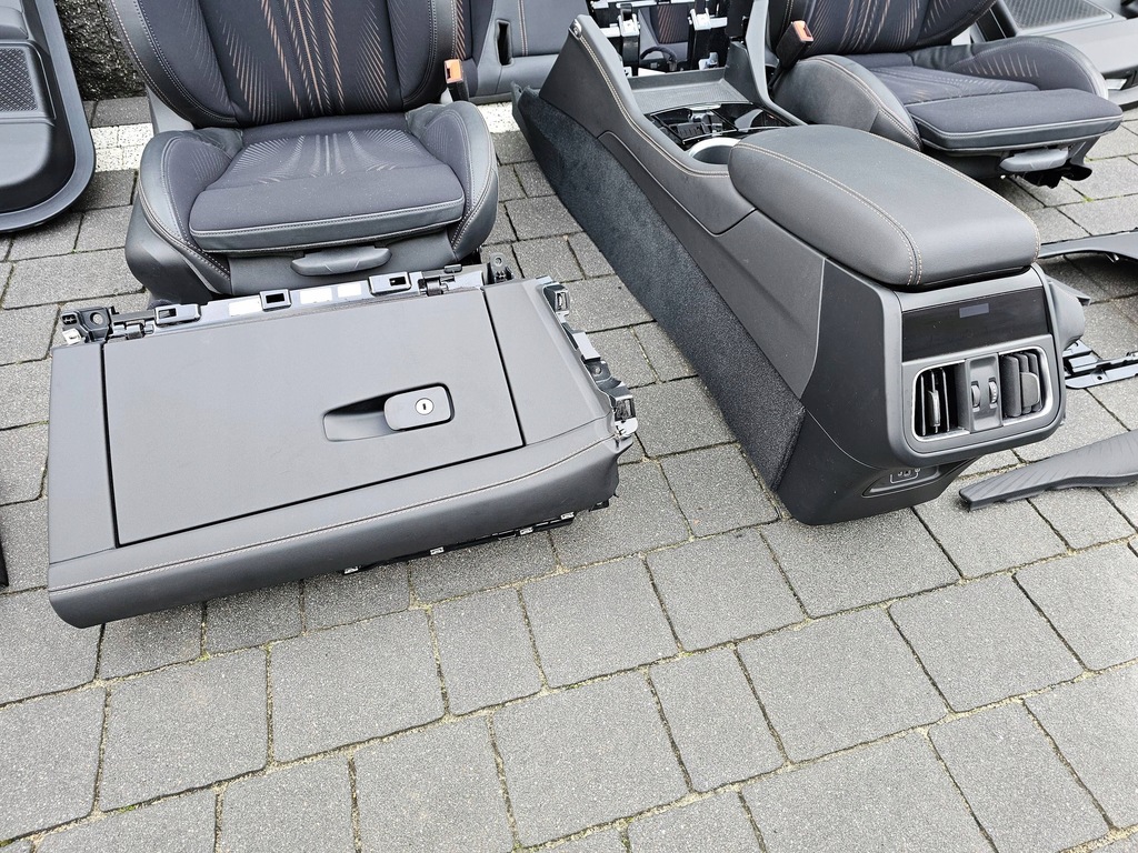 фото №7, Maserati grecale середина сидіння заднє сидіння обшивки