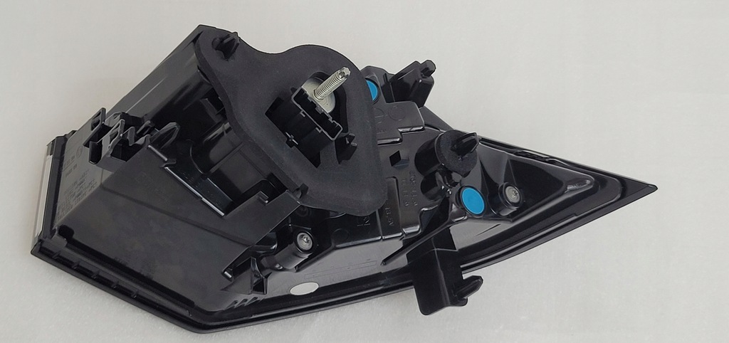 фото №7, Лампа левая задняя задняя led opel astra vi l 2022- 9857838880