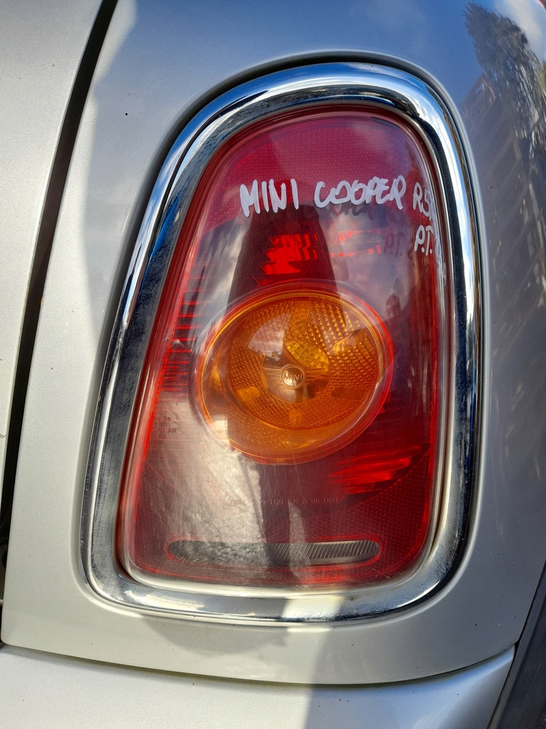 фото №2, Mini cooper r56 лампа правий задня права задня рамка