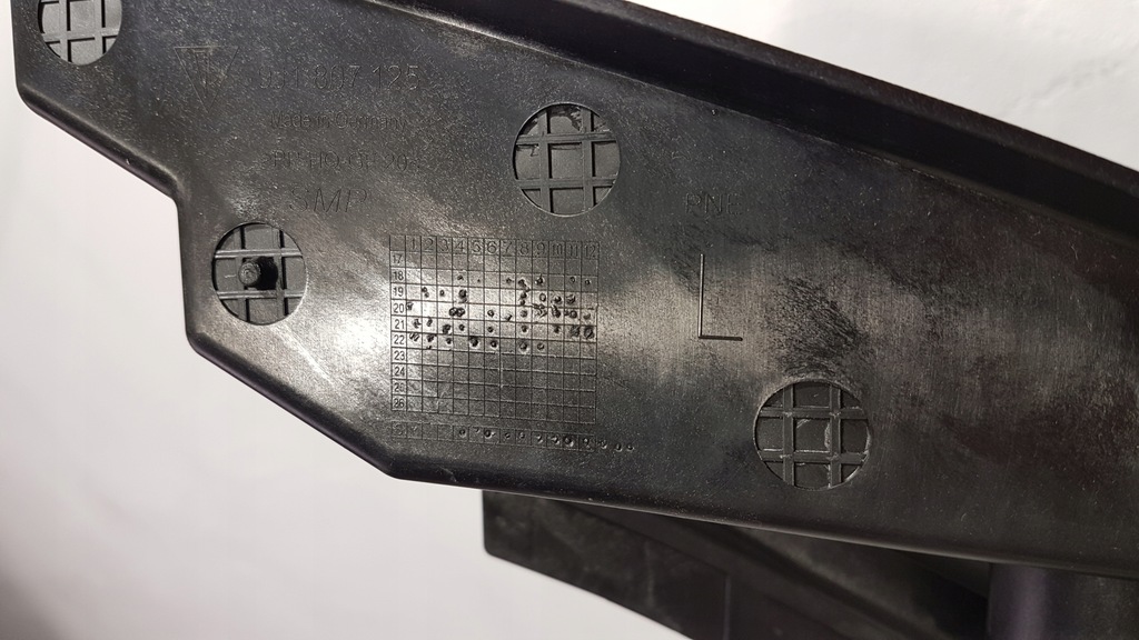 фото №9, Направляющая бампера левый задняя задний porsche taycan