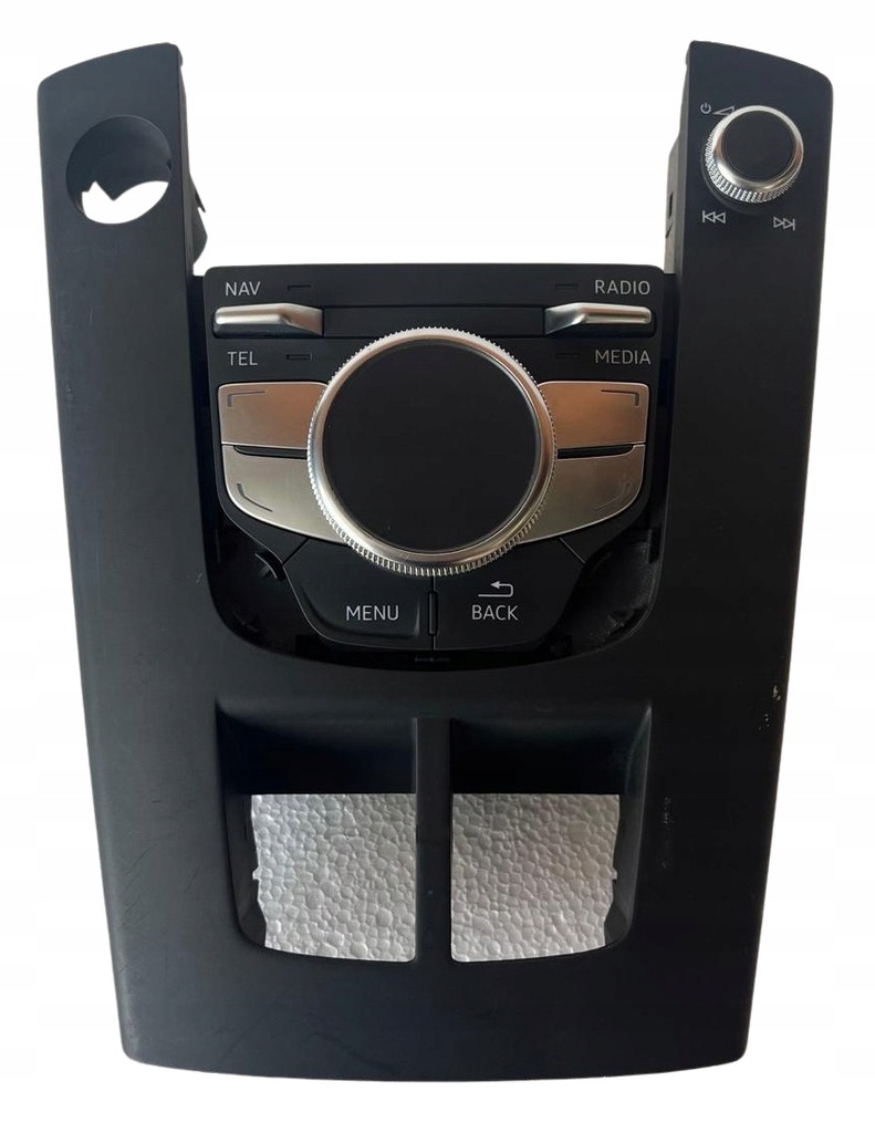 фото №1, Панель мультимедийный 8v0919614e audi rs3