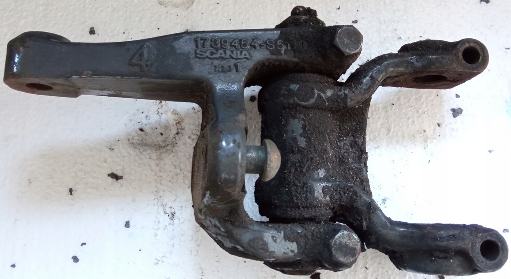 фото №1, Кронштейн кронштейн рессора scania 4 r