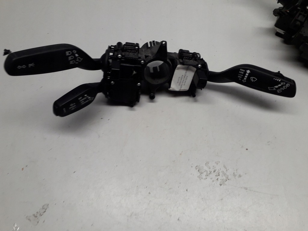 фото №1, Audi a4 a6 перемикач комбінований стрічка