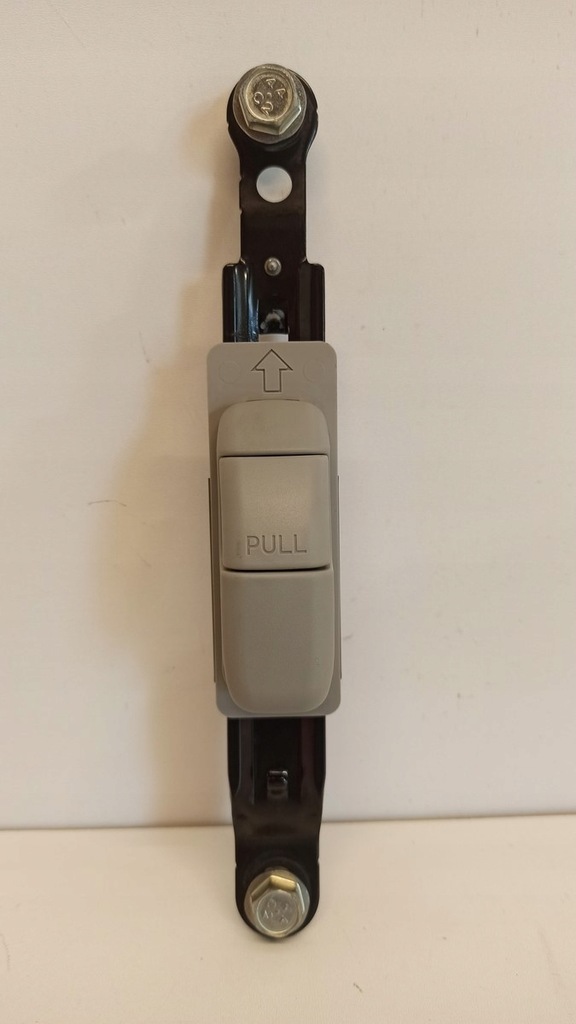 фото №1, Suzuki swift mk8 регулювання поперечина bhc560097j