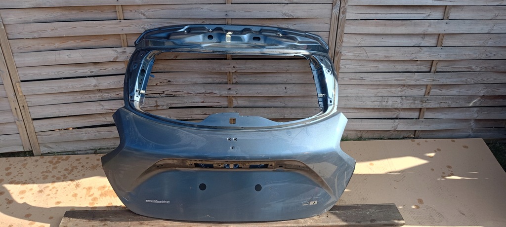 фото №1, Кришка багажника задня задня renault zoe 12-20rok оригінал