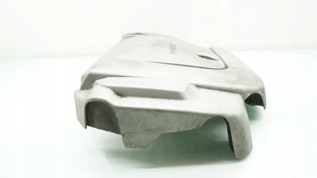 фото №5, Volvo xc70 iii 2.4 d5 захист кришка двигуна v70 iii s80 ii