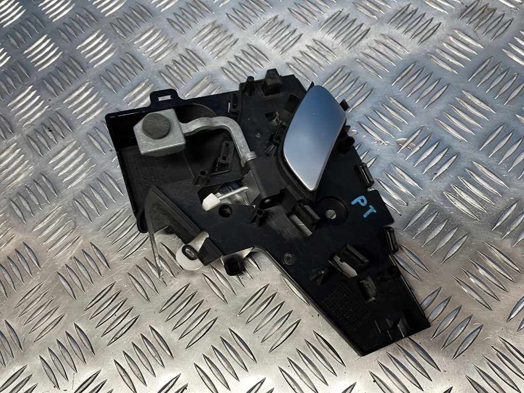 фото №1, Citroen c5 i lift 2.0 hdi ручка внутрішня правий задня