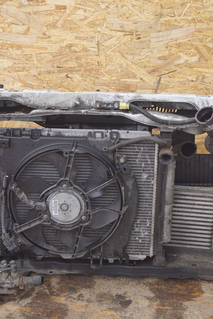 фото №14, Nissan note e11 lift pas передній радіатор 1.5 dci d856