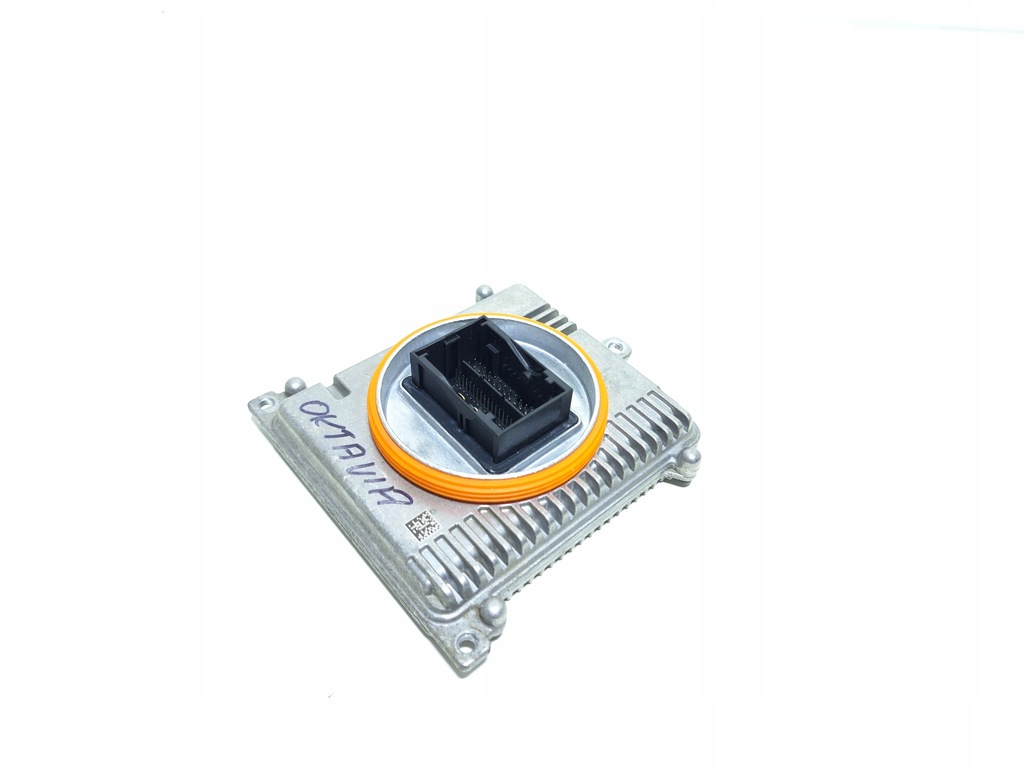фото №1, Skoda octavia iv перетворювач модуль лампи led 992941572cd