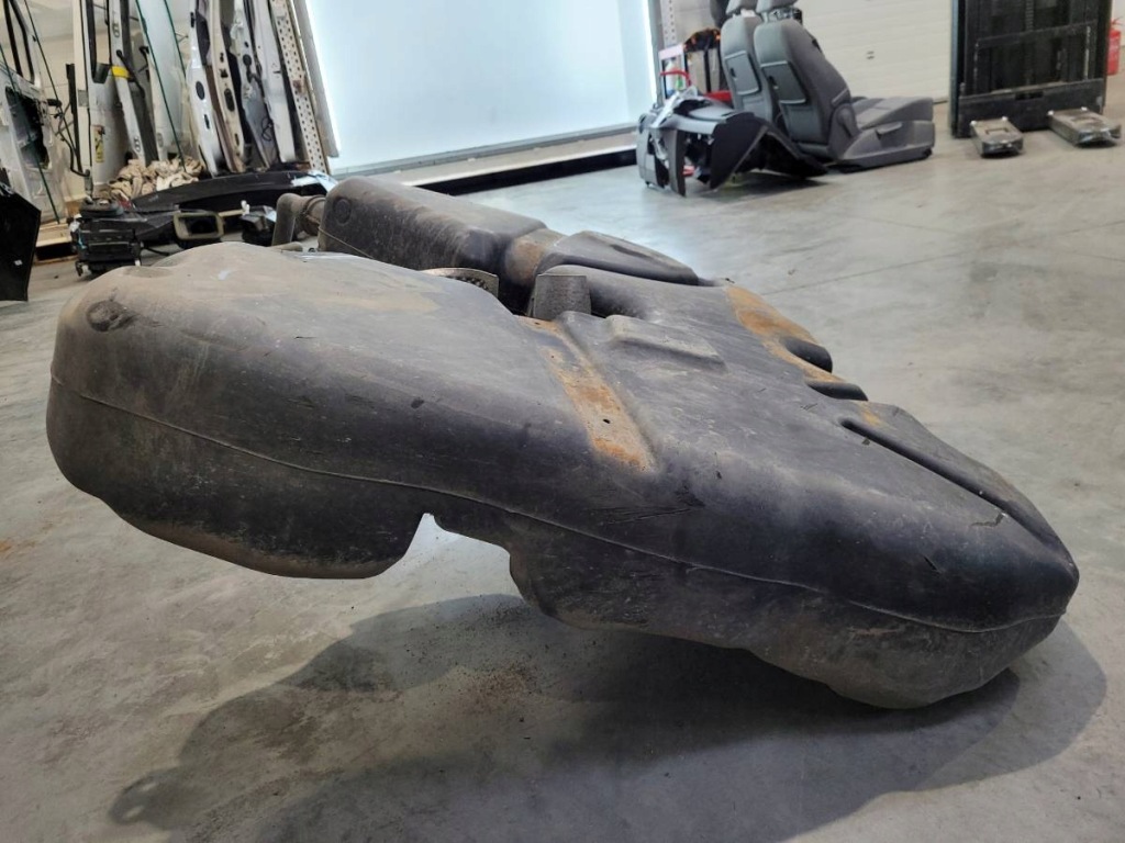 Бак пального bak vw sharan 7n 1.4 tsi 150km 7n0201021 оригінал Зі Шроту