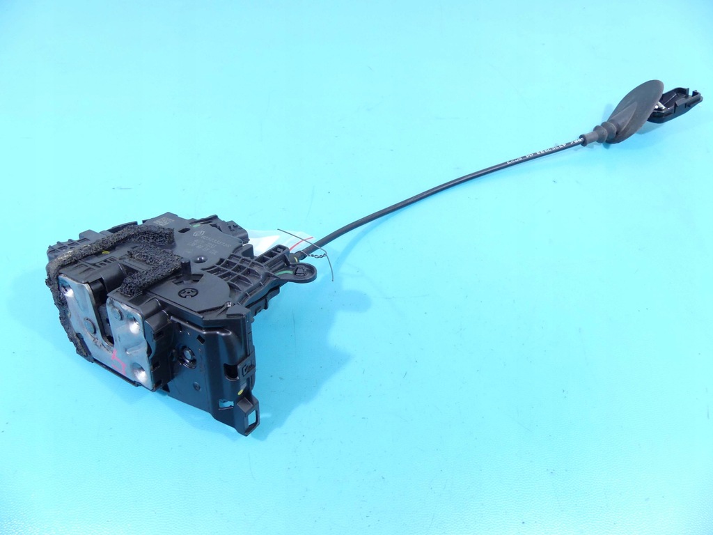 фото №1, Замок задняя левый 4pin 825033315r renault fluence