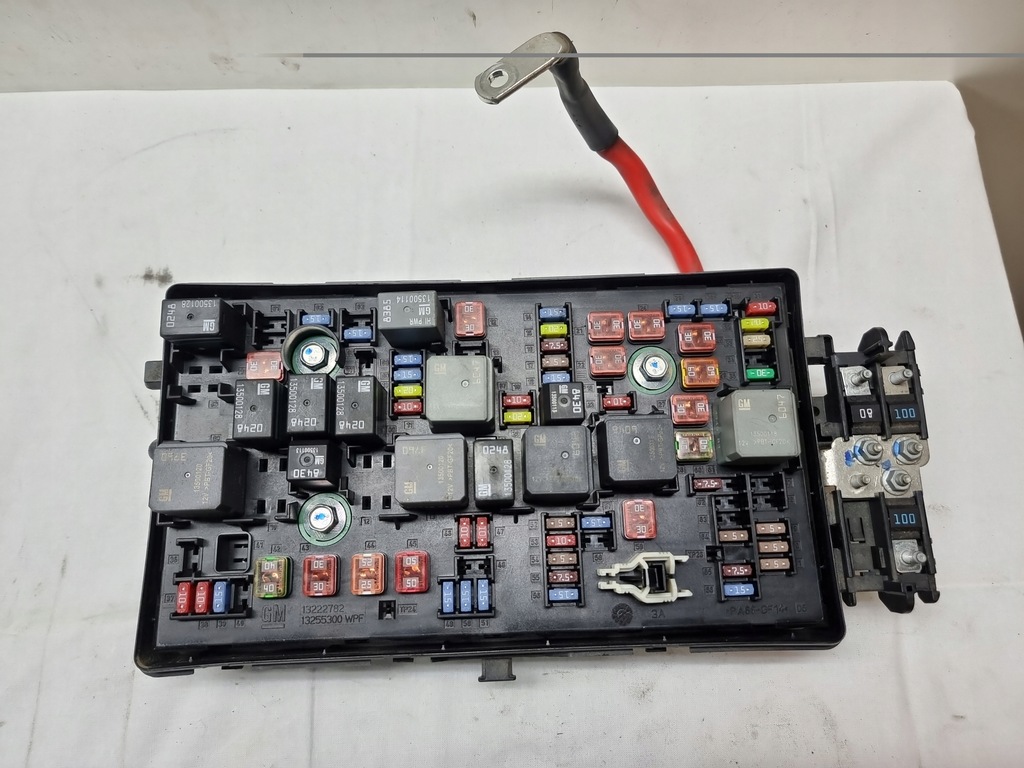 фото №1, Opel insignia a lift коробка предохранителей