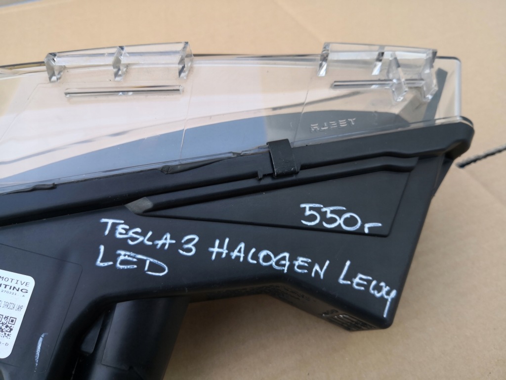 Tesla 3 противотуманная фара передний левый led 1077395-00-d Недорого