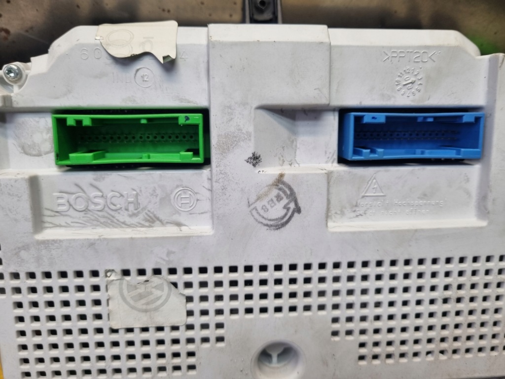 Vw touareg 3.0 tdi рестайлінг  європа  автоматична коробка передач приборів панель 7l6920885r 0263655864 rb8 Недорого