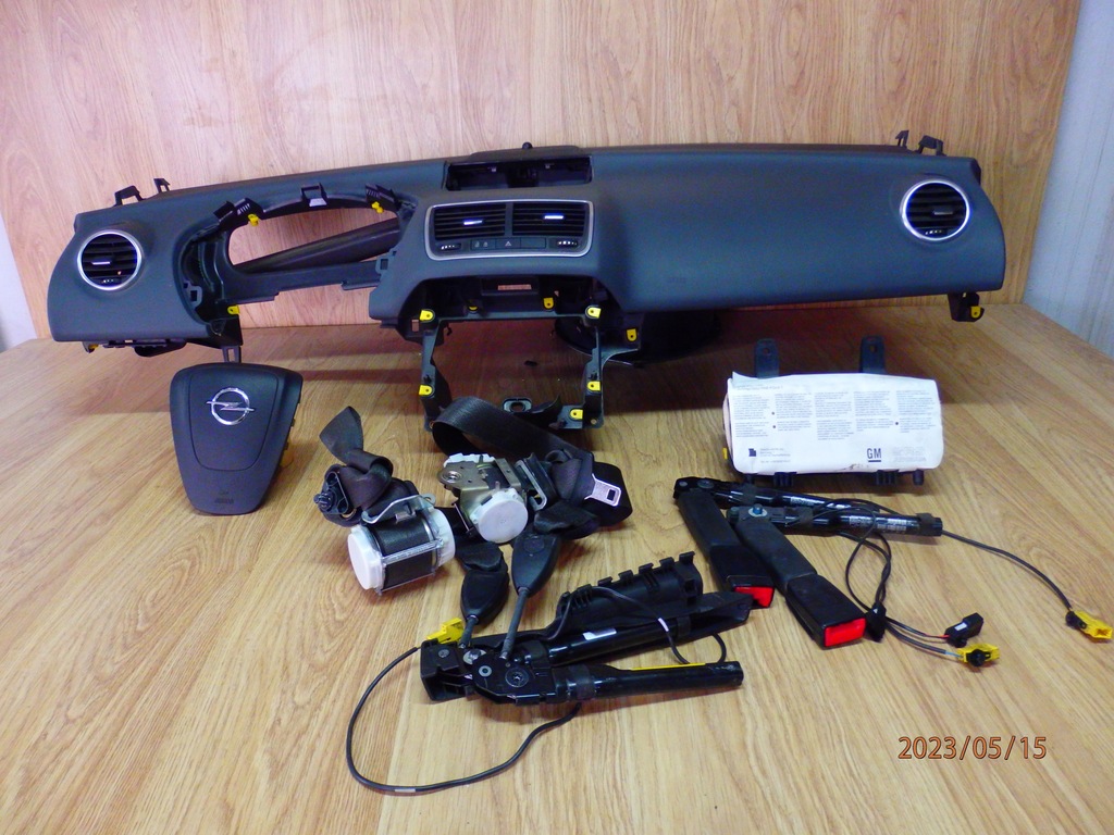 фото №1, Подушка безпеки панель приладів консоль opel meriva b