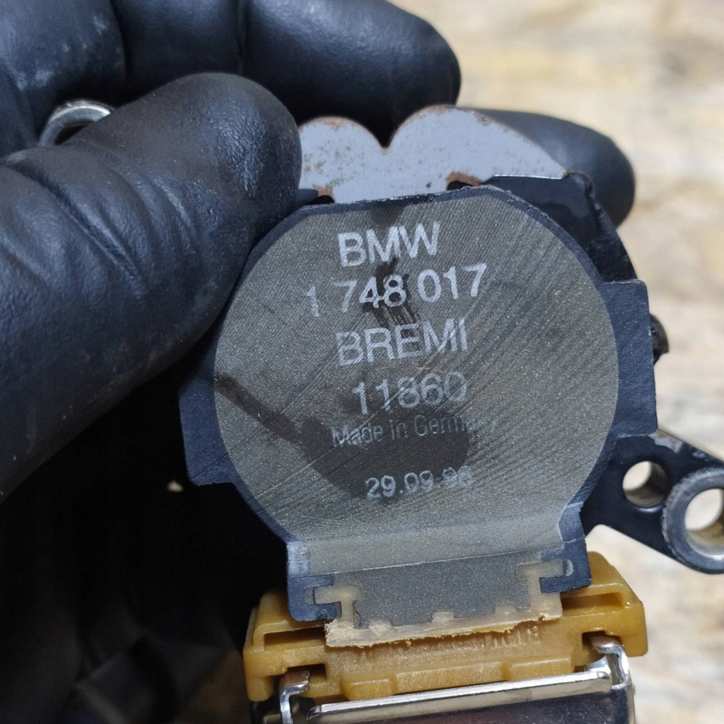 Bmw x5 e53 e46 e39 e60 3.0 b 231km 04r m54 котушка запалювання 1748017 11860 Недорого