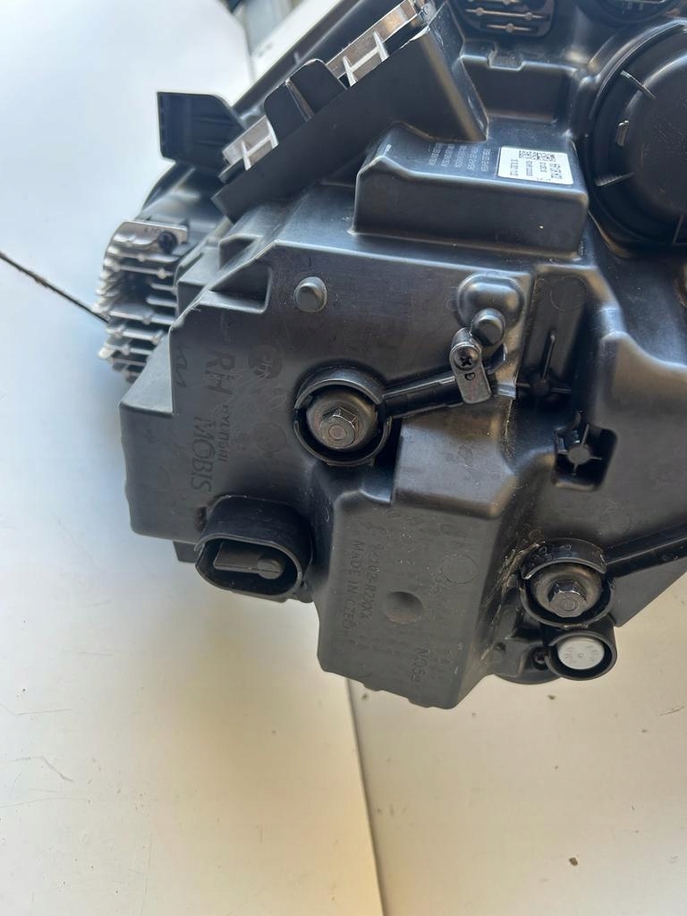 фото №9, Kia sportage v лампа правая full led r292112020