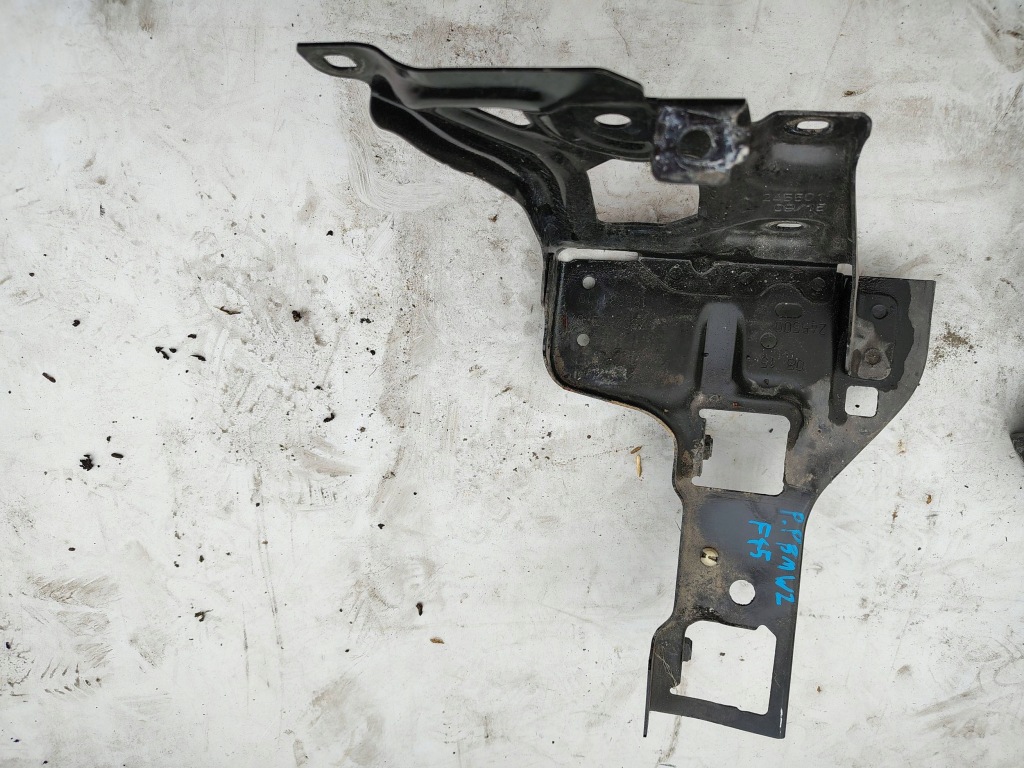 Купити Bmw f45 f46 кронштейн лампи 730253207