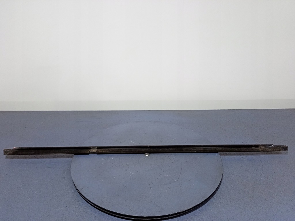 фото №2, Opel insignia b kombi молдинг дверь правый задняя