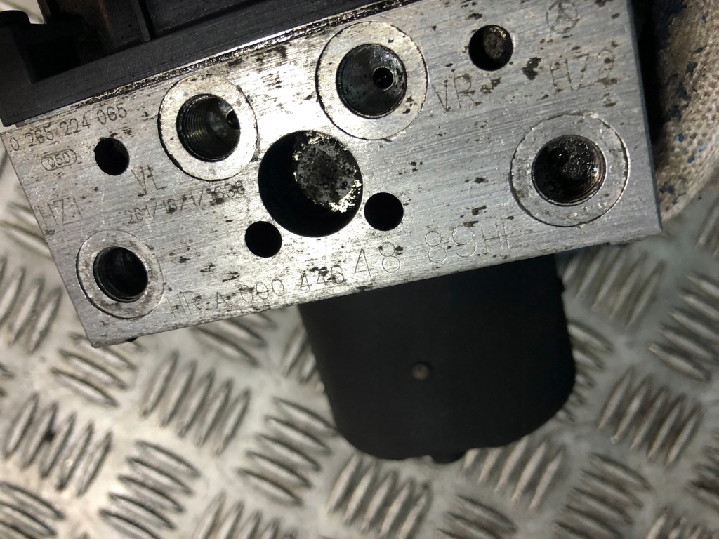 фото №7, Mercedes w638 vito насос abs тормозная a0004464889