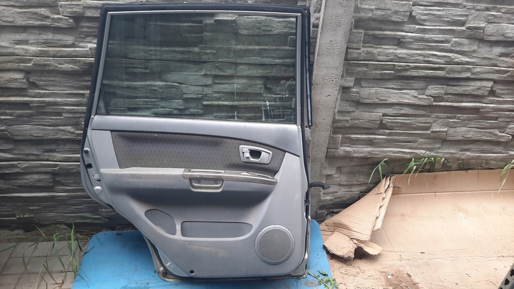 фото №13, Двері лівий задня kia carens 03r kombi