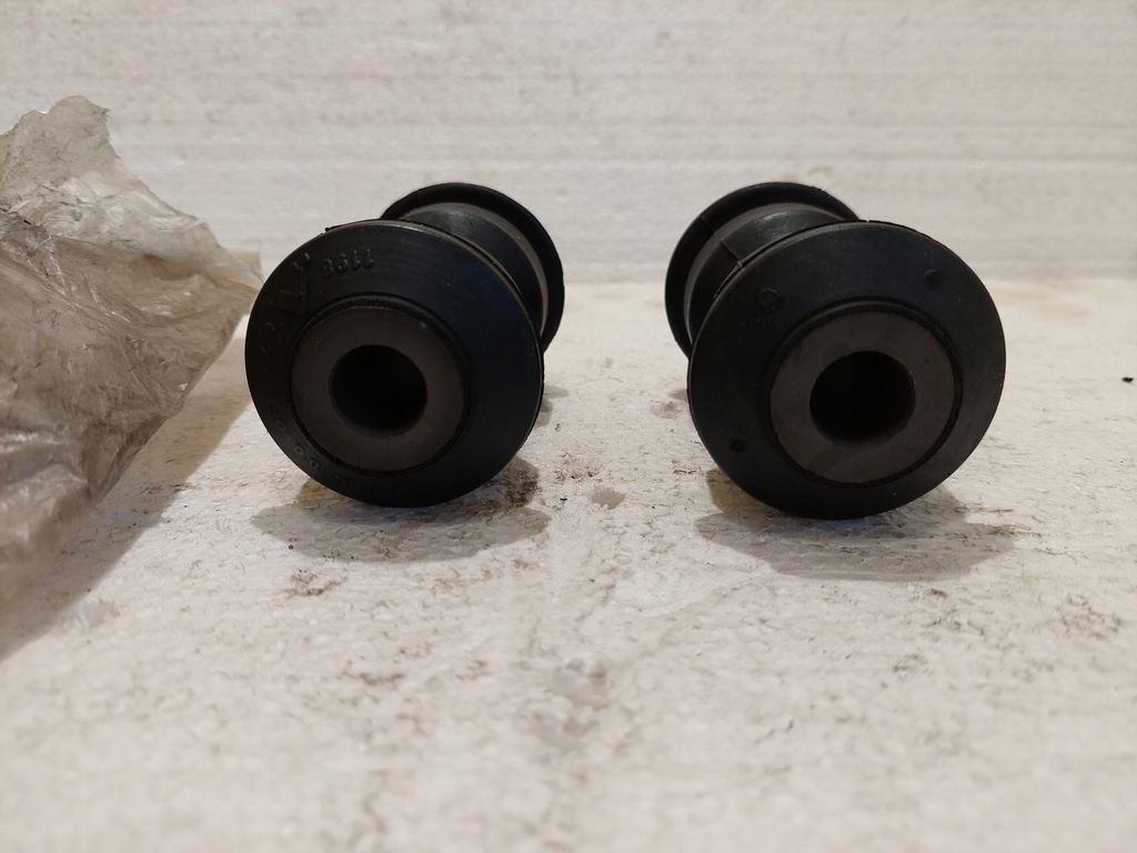 фото №13, Febi втулка крепления рессора fe02876