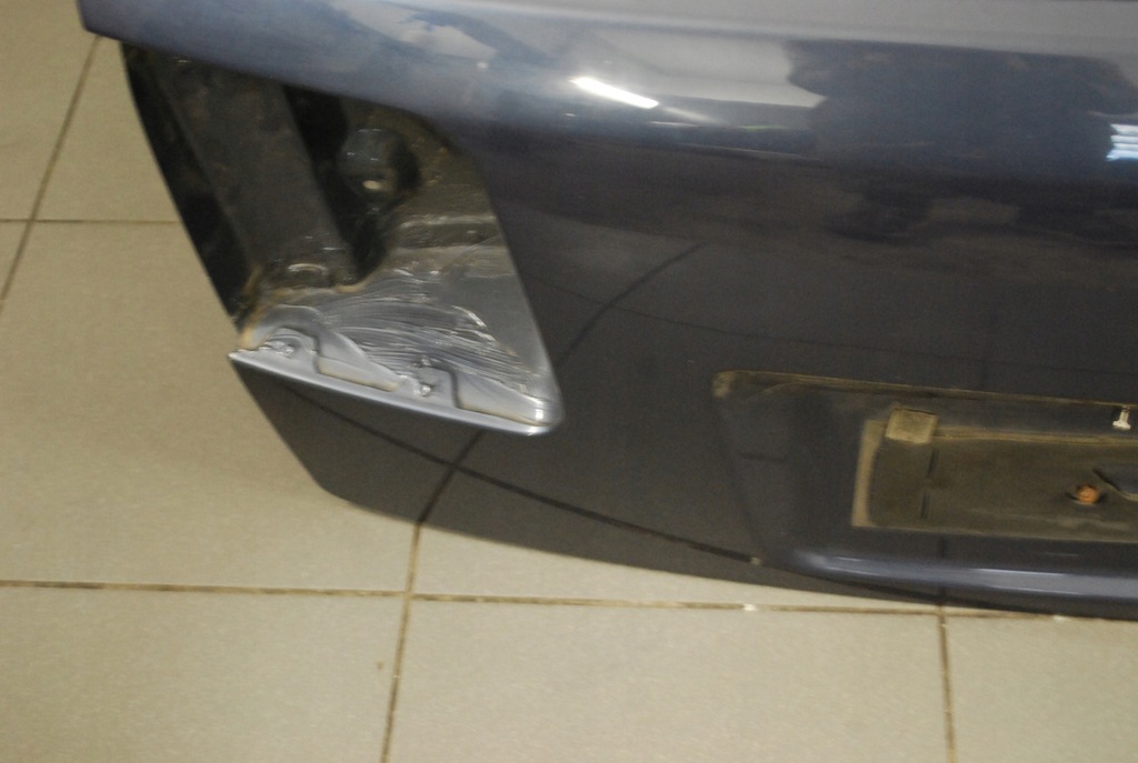 фото №9, Кришка багажника багажника audi a8 d3 ly5x без оснащення