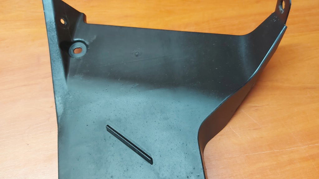 фото №4, Брызговик правый задняя toyota corolla e21 kombi