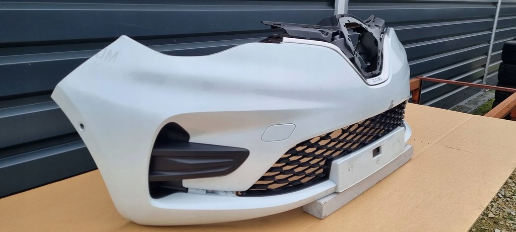 фото №8, Renault zoe lift 2019- бампер перед оригинал c002