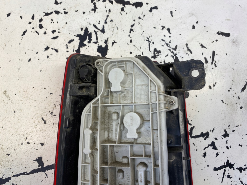 фото №11, Vw caddy iv лампа правий задня 2k1945096f