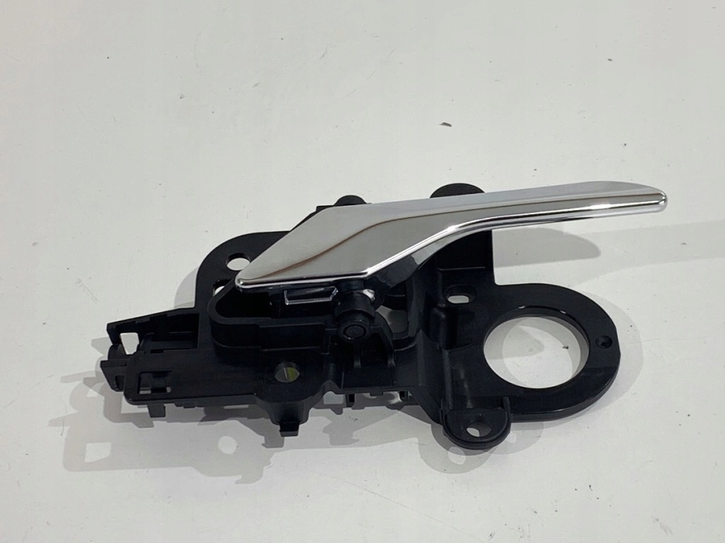 фото №1, Ручка внутренняя правый перед land rover range rover evoque suv