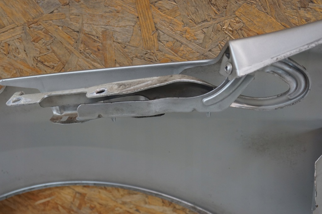 фото №15, Крыло правый перед peugeot 207