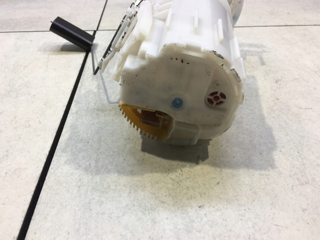 фото №7, Датчик рівня пального laguna iii 170110001r