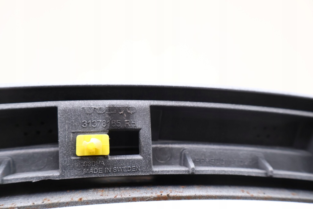 фото №10, Volvo xc90 ii молдинг крила права задня 31378165