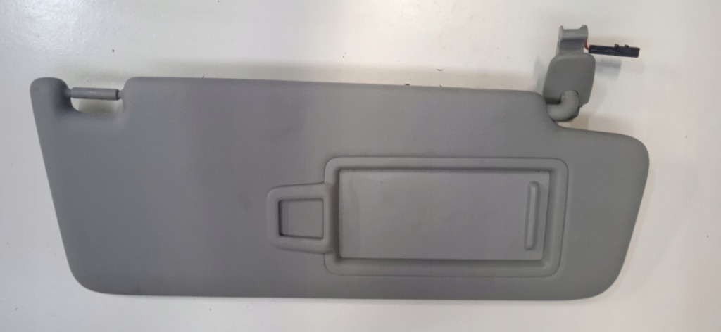 фото №1, Audi a5 8w захист сонцезахисна права 8w0857552